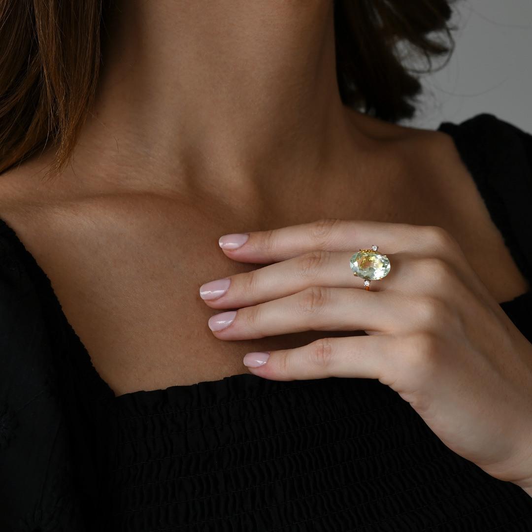 Inel din aur galben de 18K cu Prasiolit si Diamante naturale