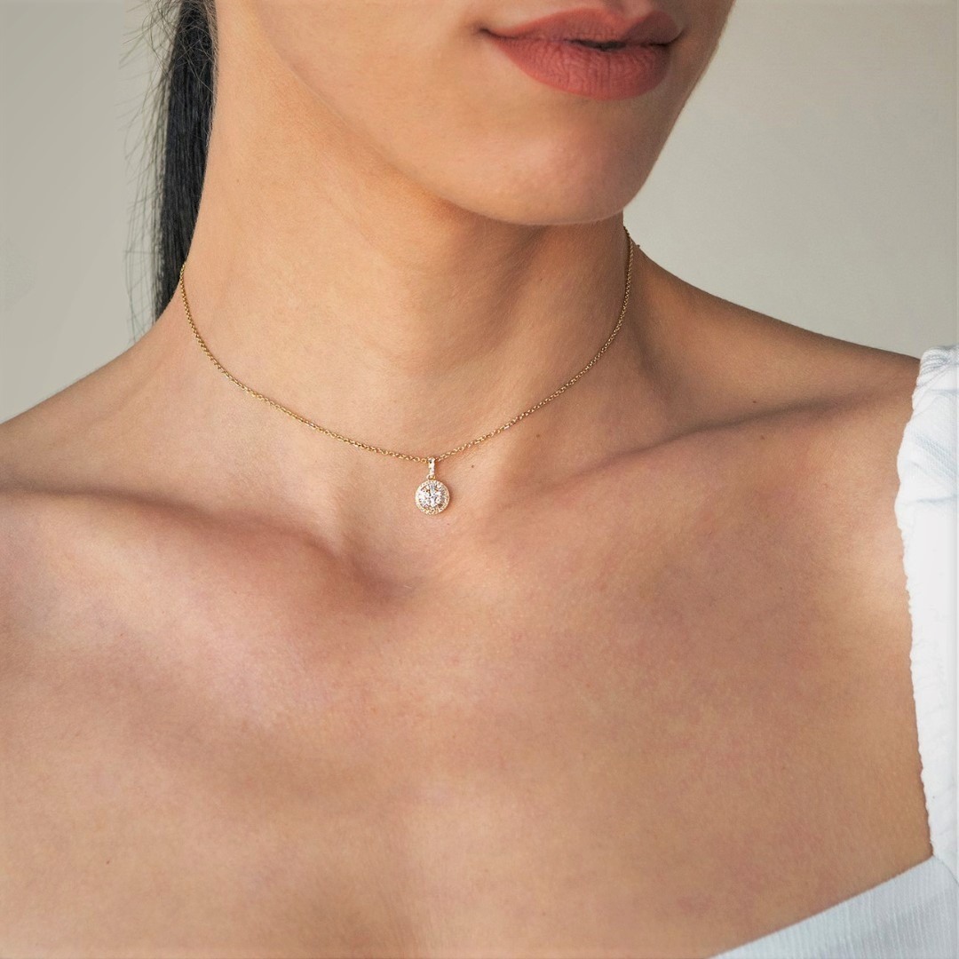 pandantiv din aur galben de 18K cu Diamante naturale  2