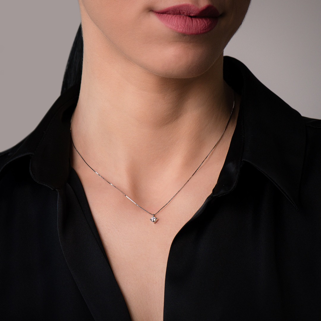lanț din aur alb de 18K și pandantiv cu Diamant natural  2