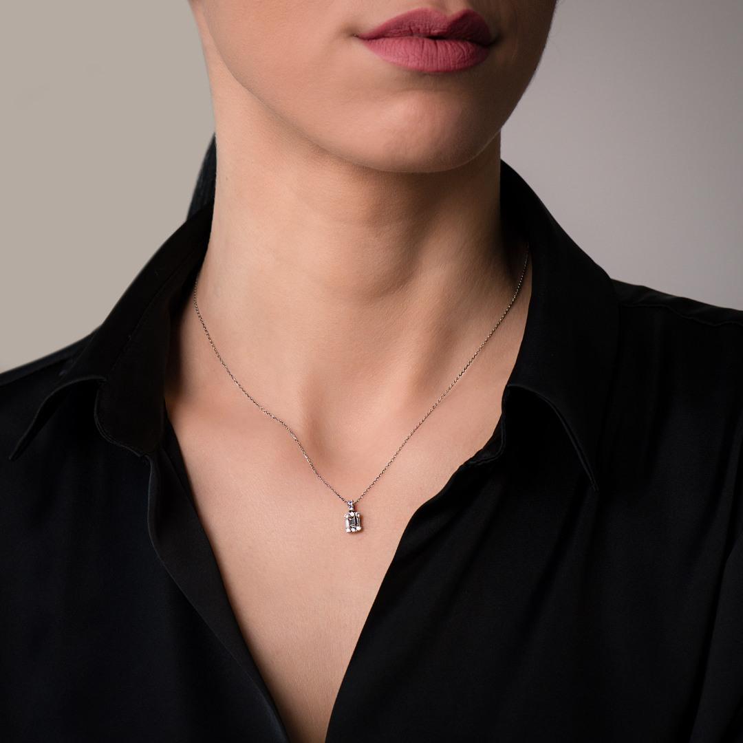 lanț din aur alb de 18K și pandantiv cu Diamante naturale  2