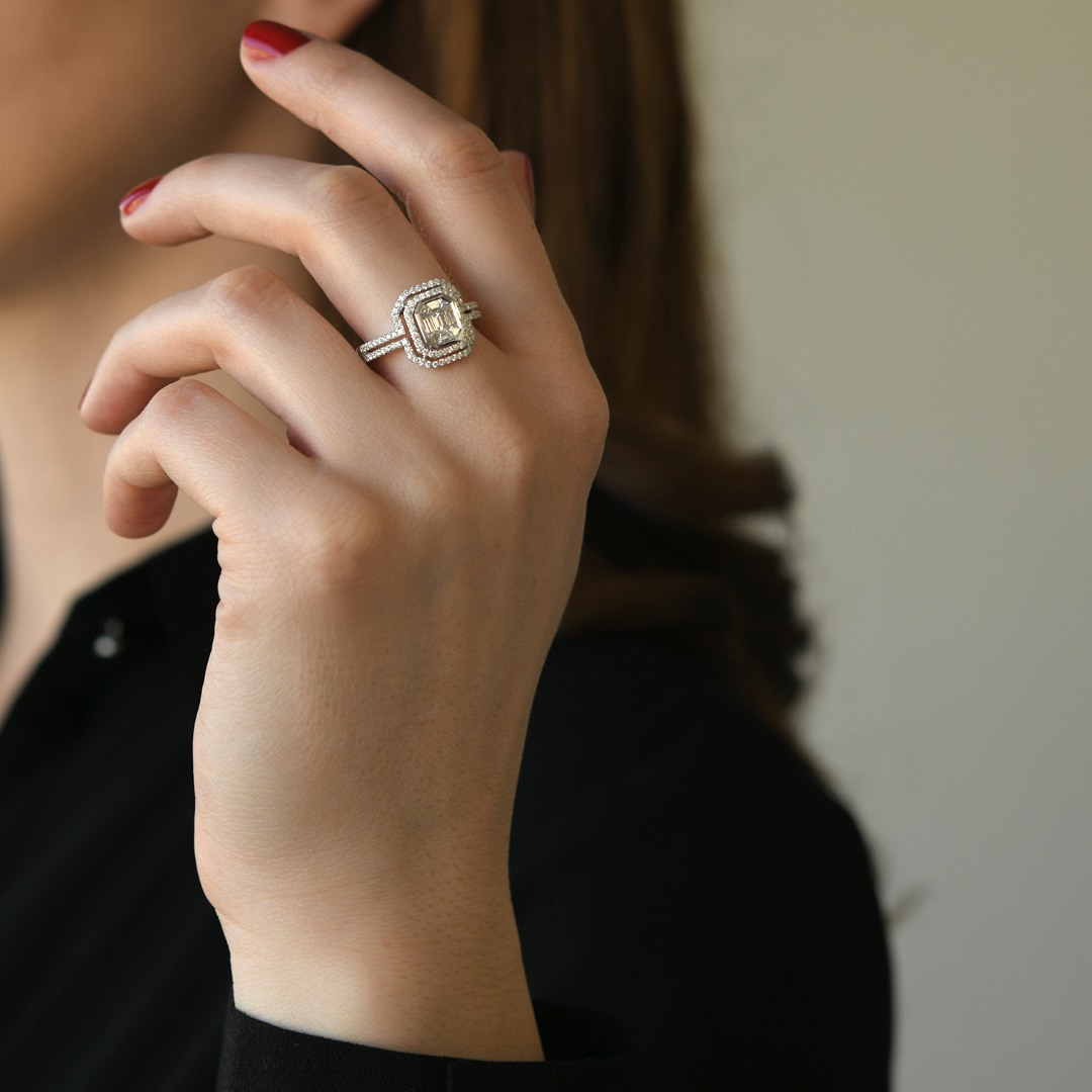 inel din aur alb de 18K cu Diamante naturale  2