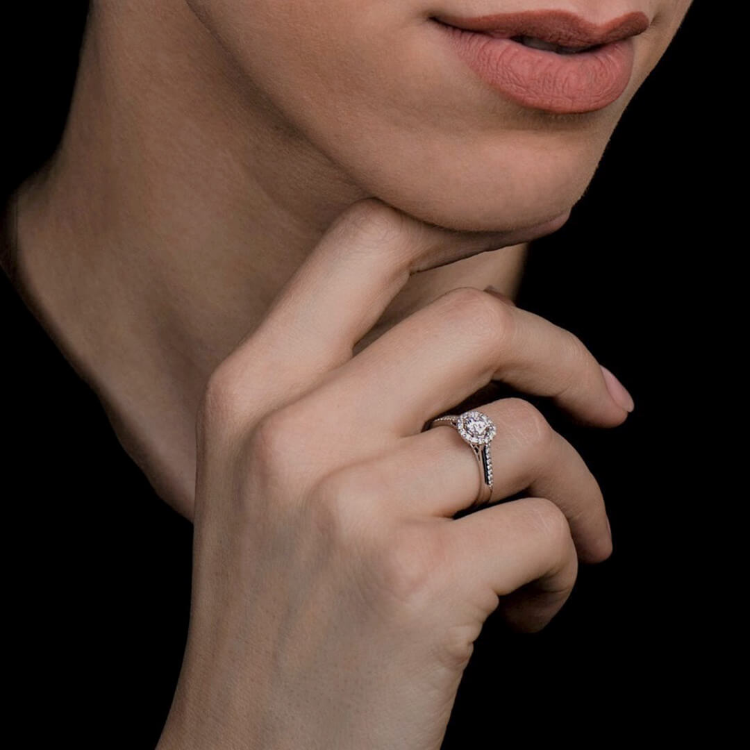inel din aur alb de 18K cu Diamant natural certificat GIA  4