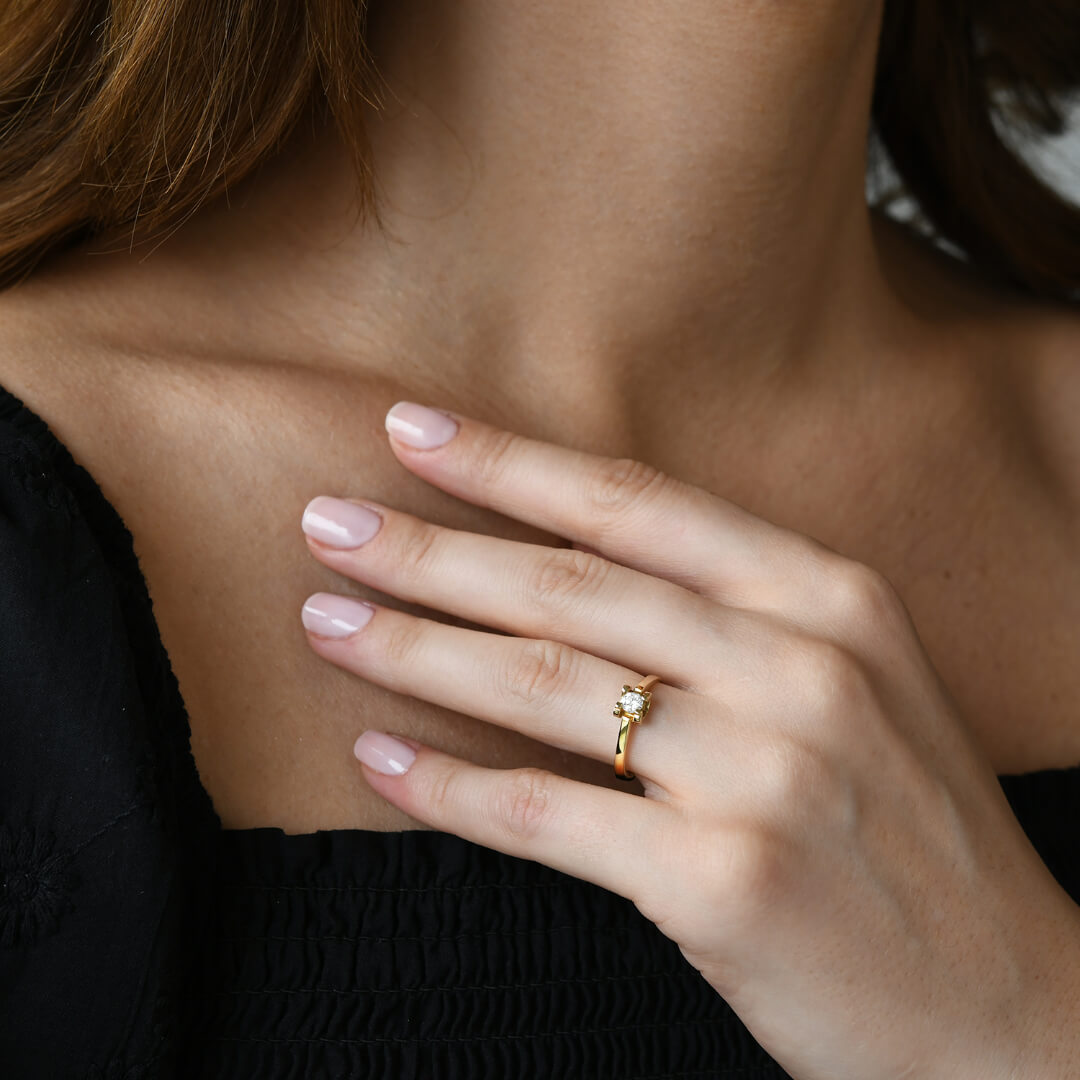 inel de logodnă din aur galben de 18K cu Diamant natural  2