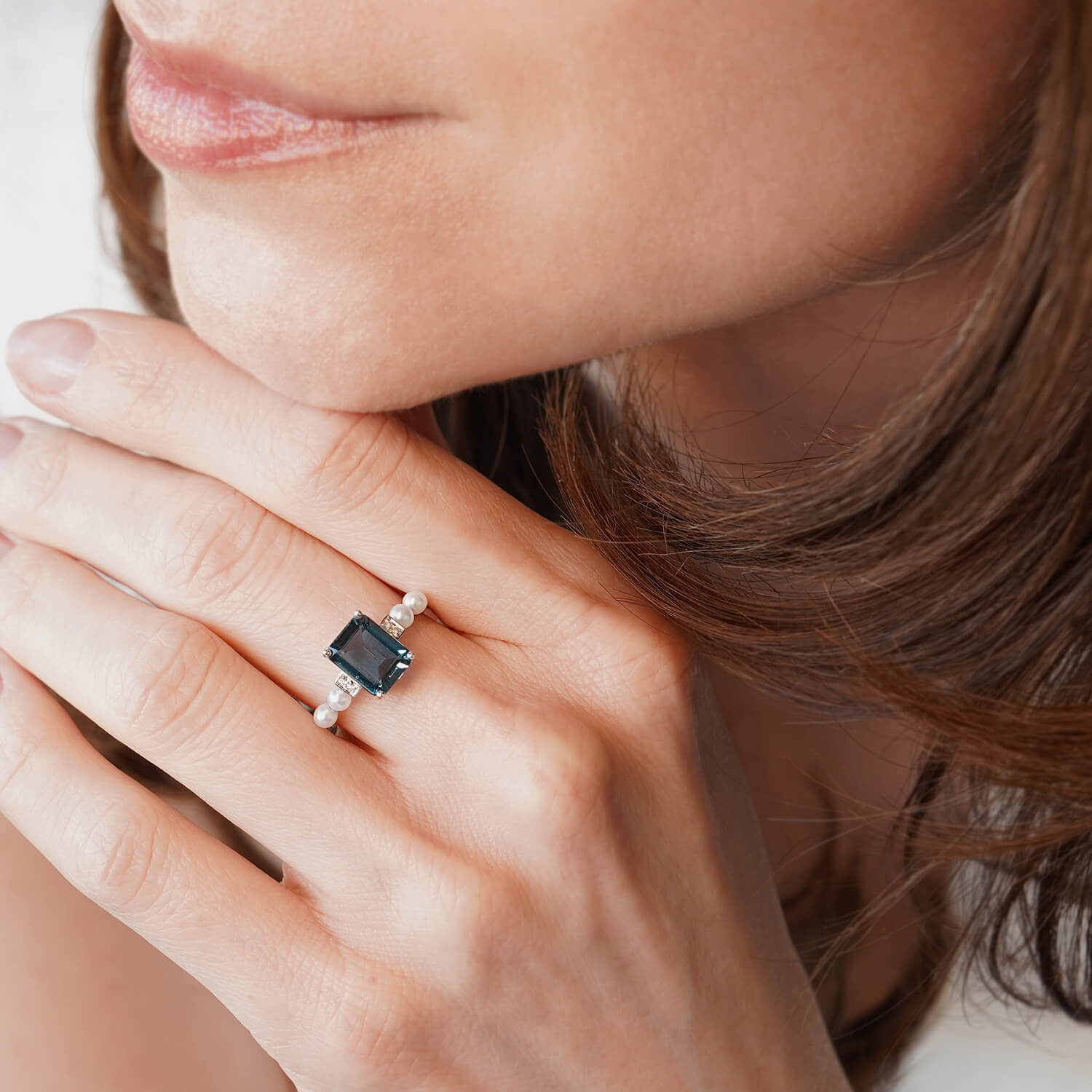 inel din aur alb de 14K cu Perle, London Blue Topaz și Diamante naturale  2