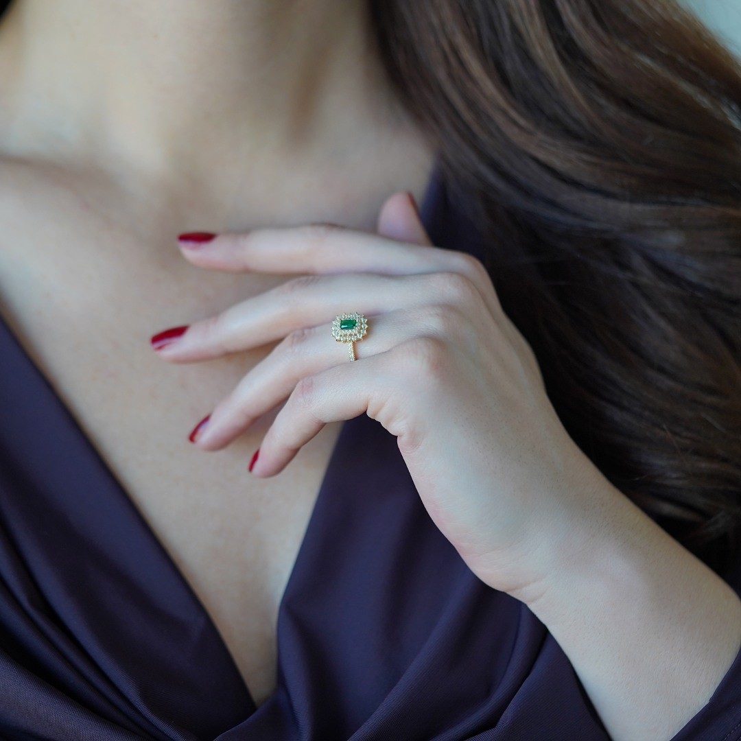 inel din aur galben de 14K  2