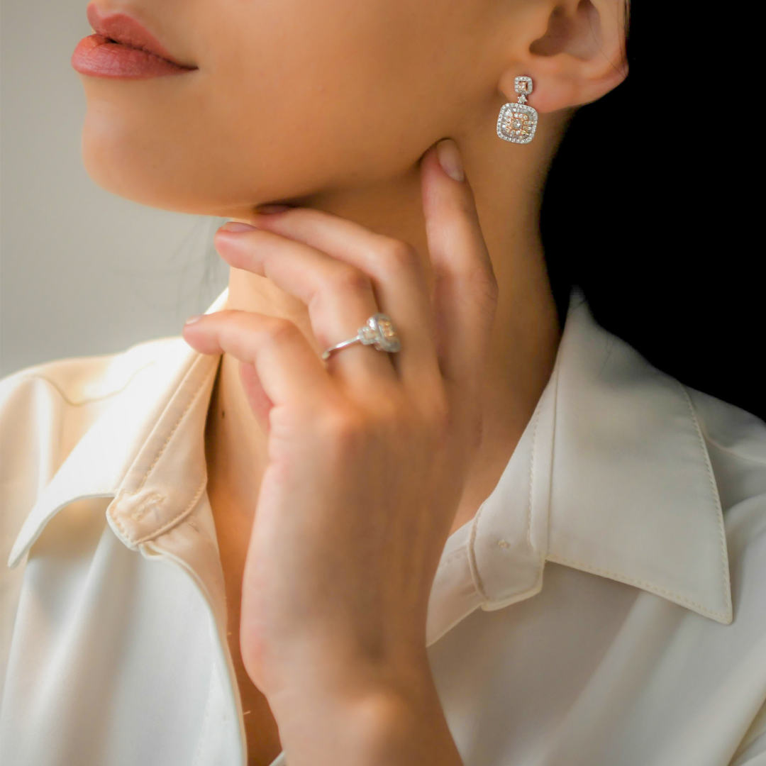 cercei din aur alb de 18K cu Diamante de 1.545ct.  2