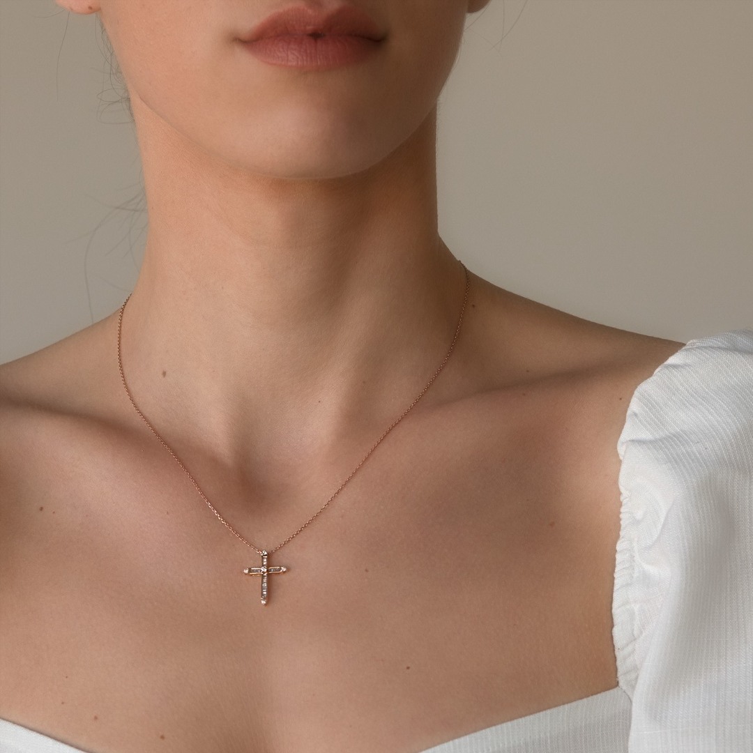 pandativ din aur roz de 18K cu Diamante  2