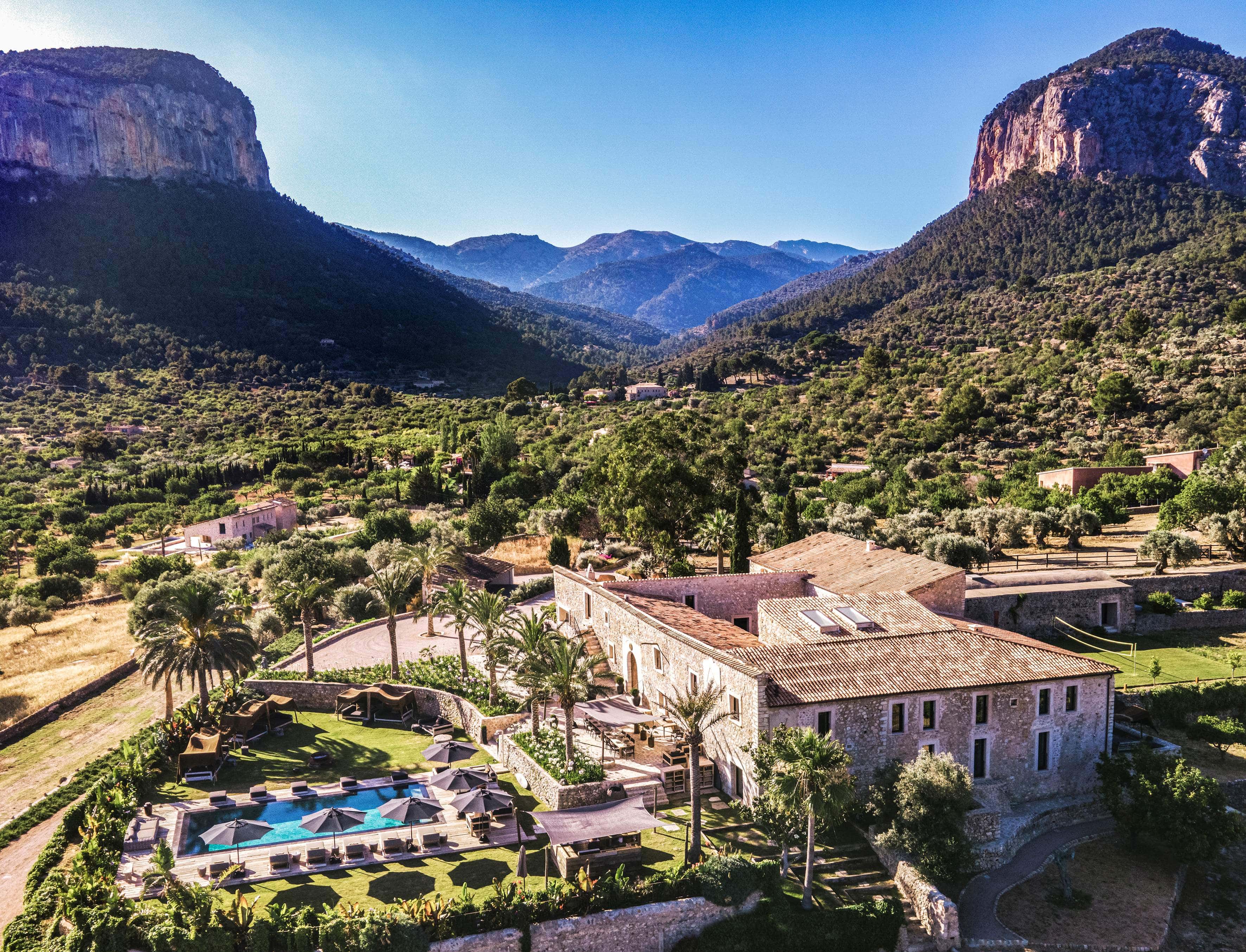Oliver Bernard Travel’s Luxury Guide to Ibiza Oliver Bernard Travel’s Luxury Guide to Mallorca