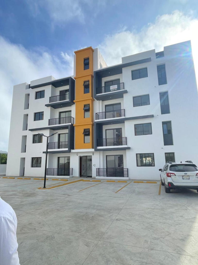 Apartamento nuevo en venta en los Alamos, Santiago