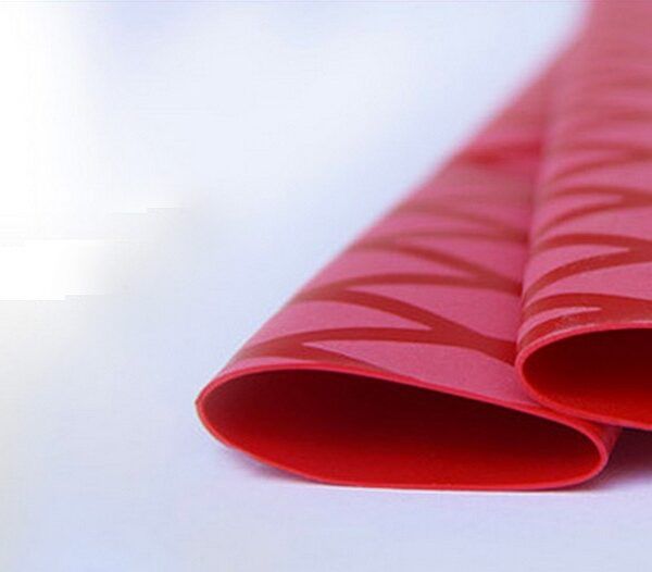 FUNDA RETRACTIL DE CAUCHO - ROJA