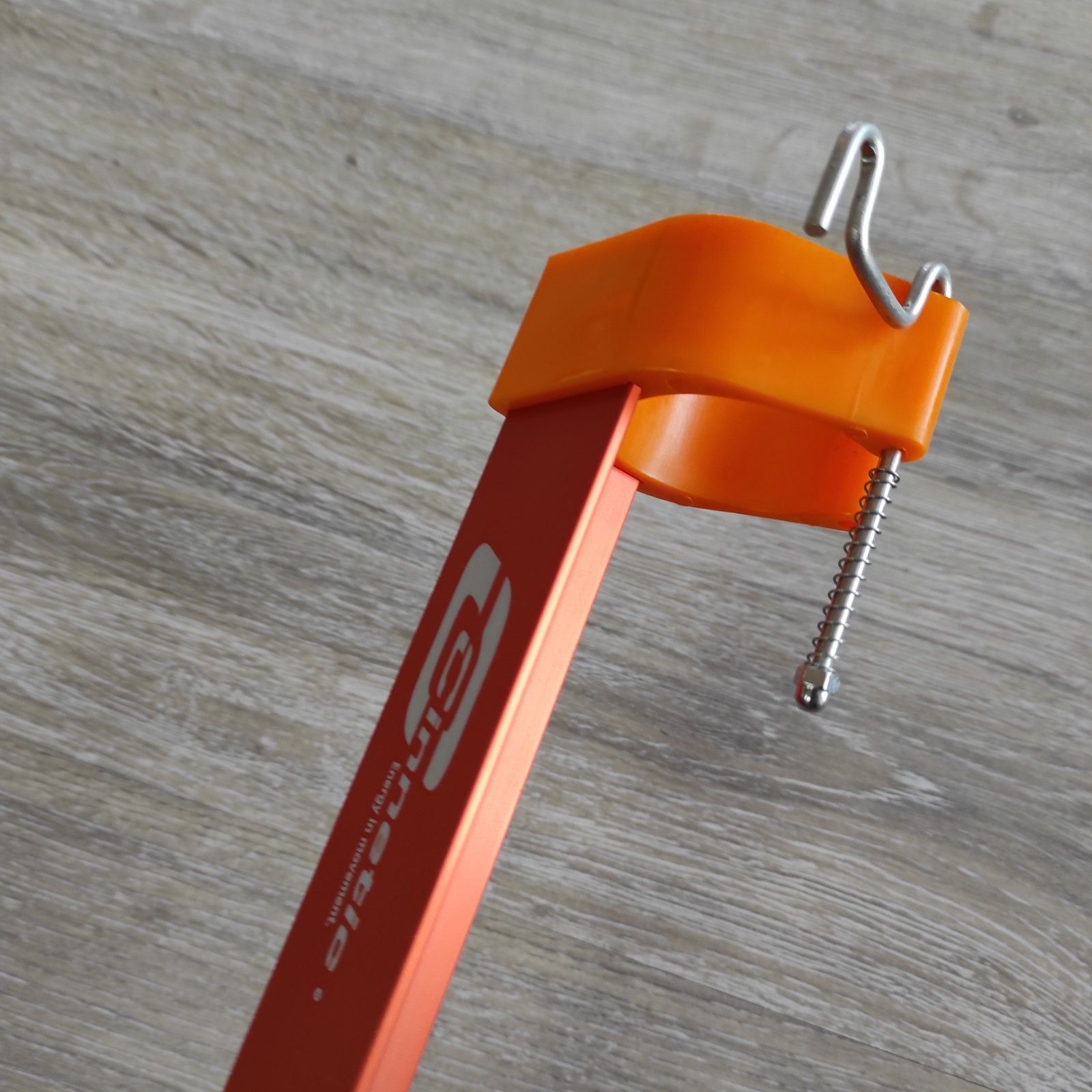 Soporte Aluminio Anodizado Cinnetic 150 Ctm.