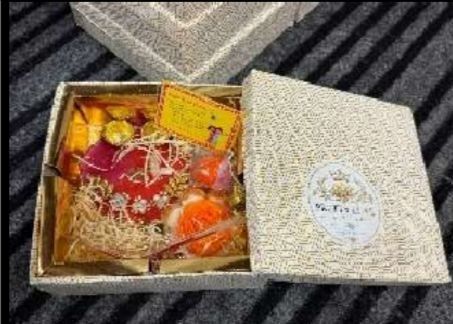 rakhi combo box