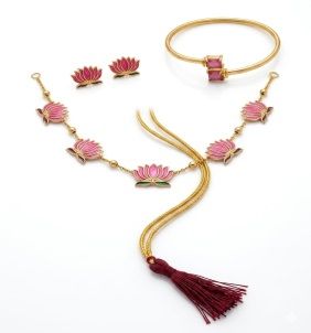 Artisanal Handcrafted Necklace & Earring Set