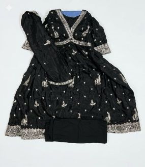 Handcrafted Traditional Kurta & Apparel Set