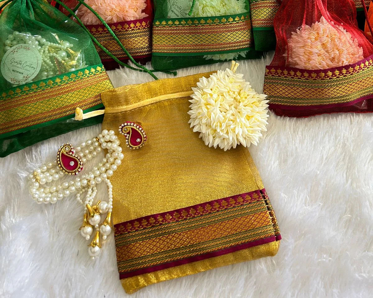 Haldi / Mehendi hamper gifting sets