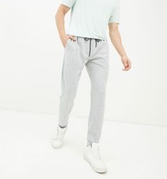 Ofertas de Pantalón Jogger Básico Unicolor