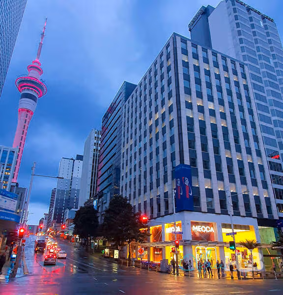 https://dr3h7ptpe31k5.cloudfront.net/Assets/images/4721/Serviced-Office-(Classic)-Auckland-Auckland-203-Queen-Street-1292616.jpg
