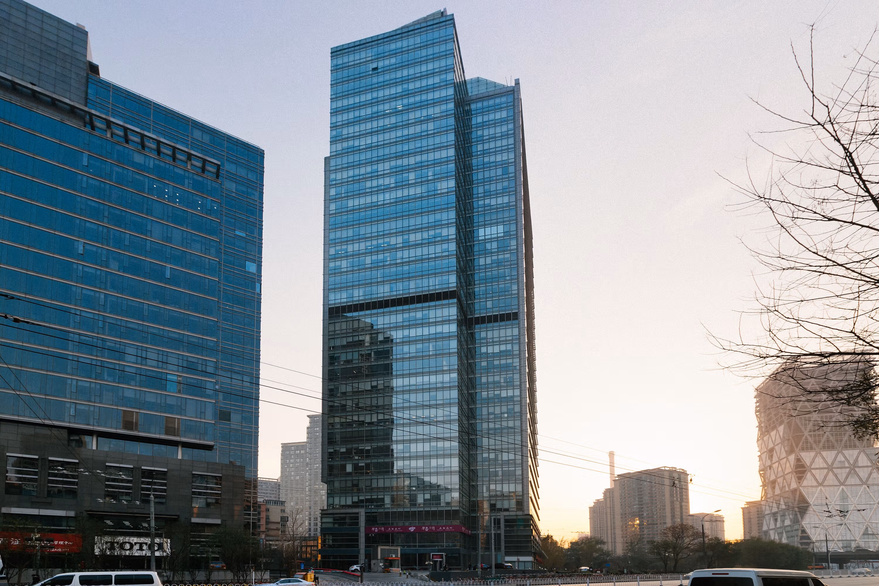 https://dr3h7ptpe31k5.cloudfront.net/Assets/images/5056/Serviced-Office-(Creative)-Beijing-Chaoyang-District-Wangjing-East-Park-1305089.jpg