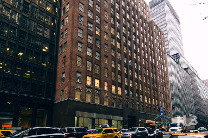 205 E 42nd St - Image 1