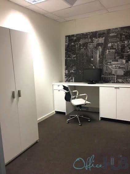 252 Bay Street, Port Melbourne - Image 1