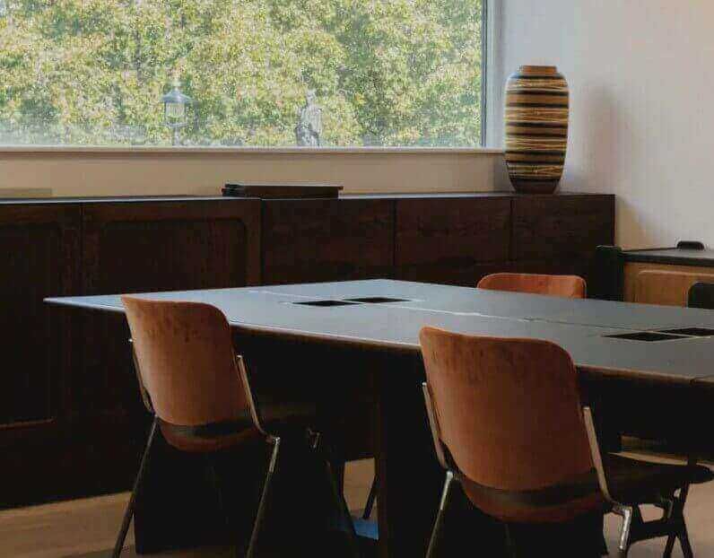 180 Strand, London - Image 1