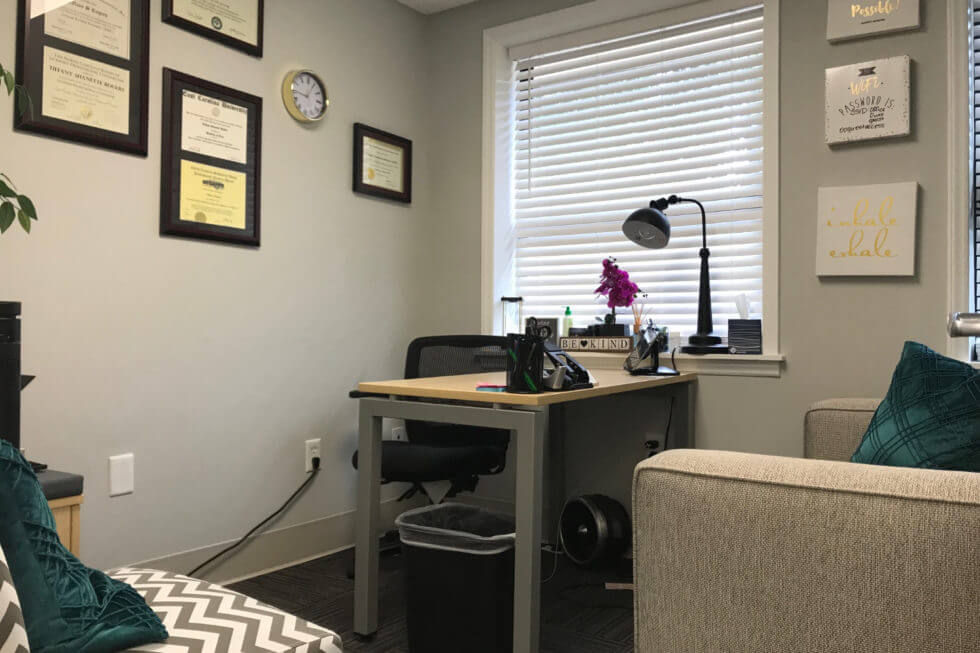 Office Ours - Image 1