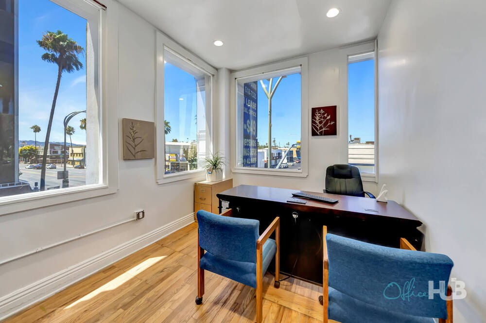 6360 Van Nuys Blvd, Los Angeles - Image 1