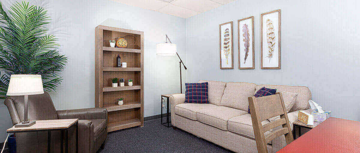 1604 Westgate Circle, Brentwood - Image 1