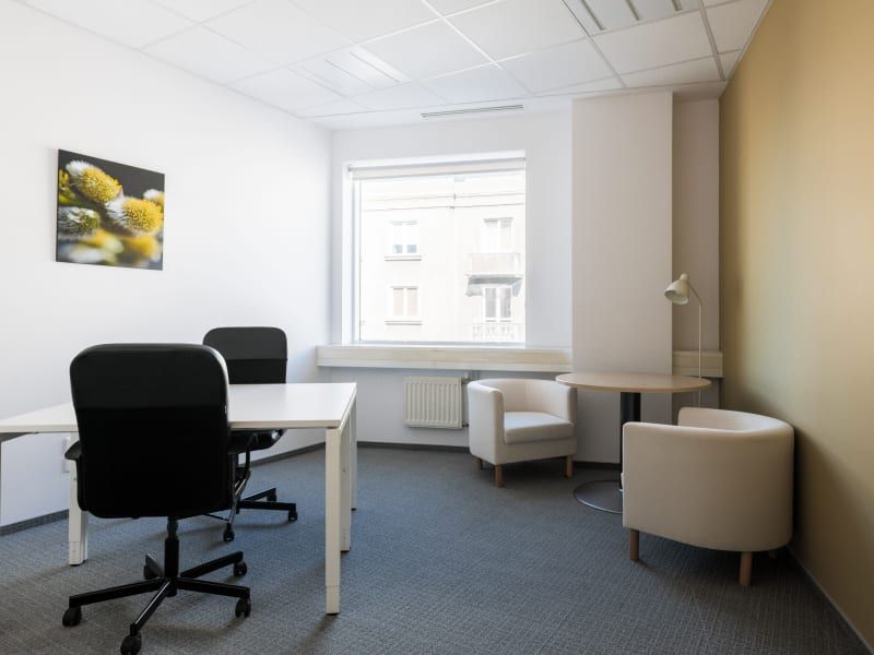 Atrium Plaza - Image 1