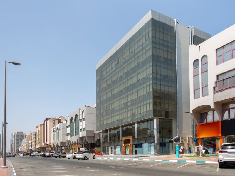 Al Arjan Building - Image 1