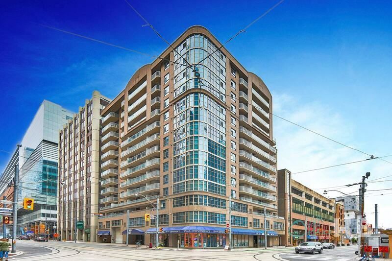 Victoria Victoria - Image 1