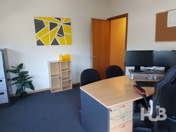 8 Whitehorse Road, Mount Clear - Image 1