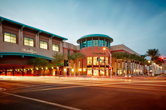 Fashion Square - Image 1