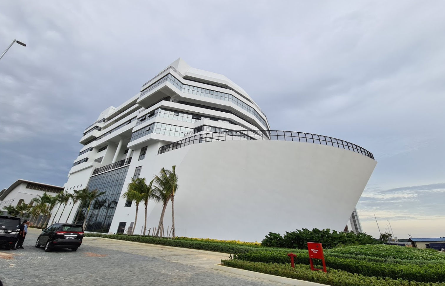 The Ship Campus - Image 1