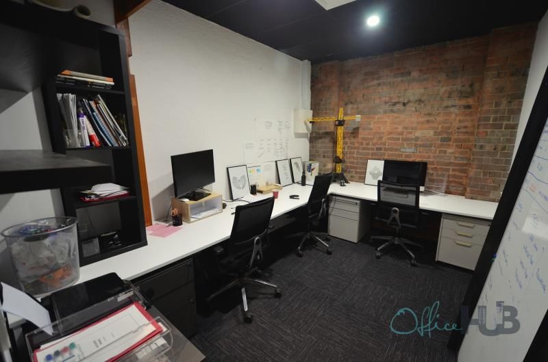 36 Mein Street, SPRING HILL - Image 1