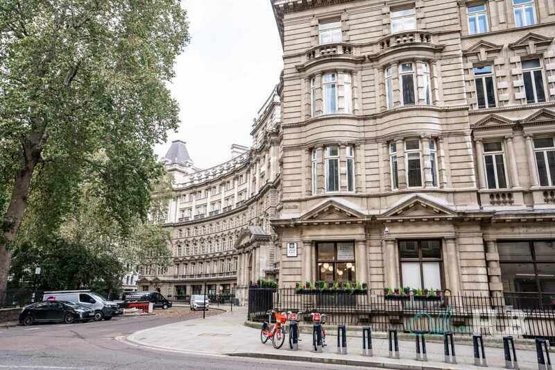 Finsbury Circus - Image 1