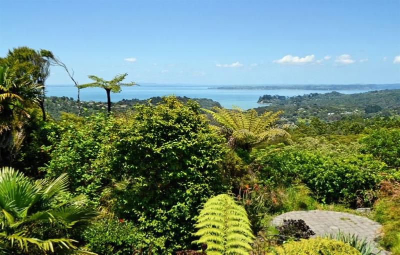 83 Wood Bay Road, Titirangi - Image 1