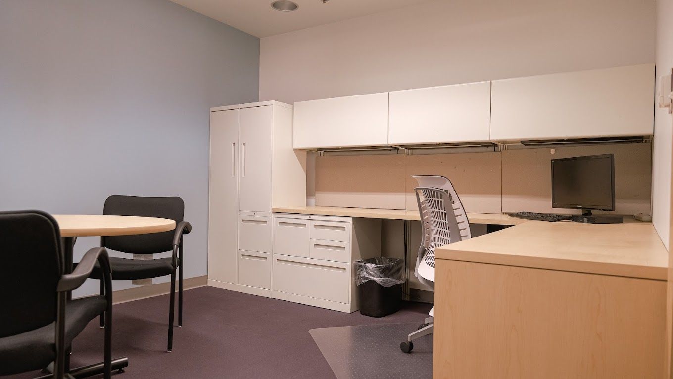 303 N Main St, Rockford - Image 1