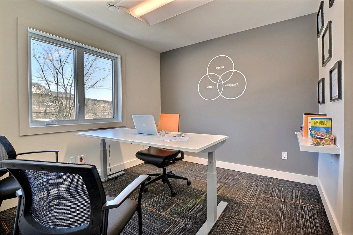 574 Bd des Laurentides, Piedmont - Image 1