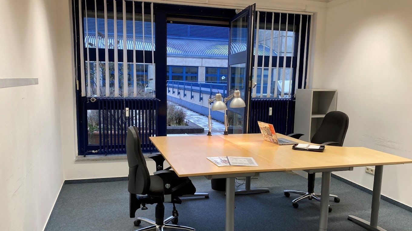 Alt-Moabit 91b, Berlin - Image 1