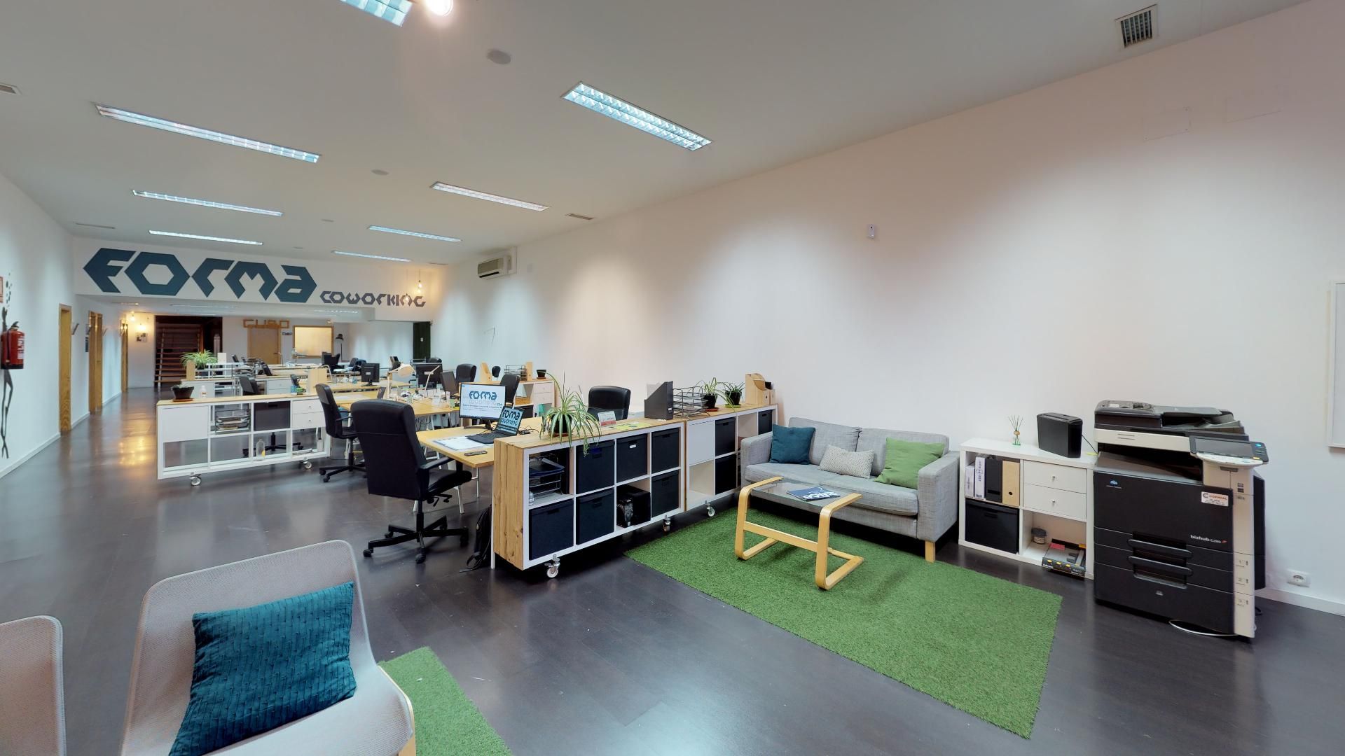 94 Av. Gran Via, Vigo - Image 1