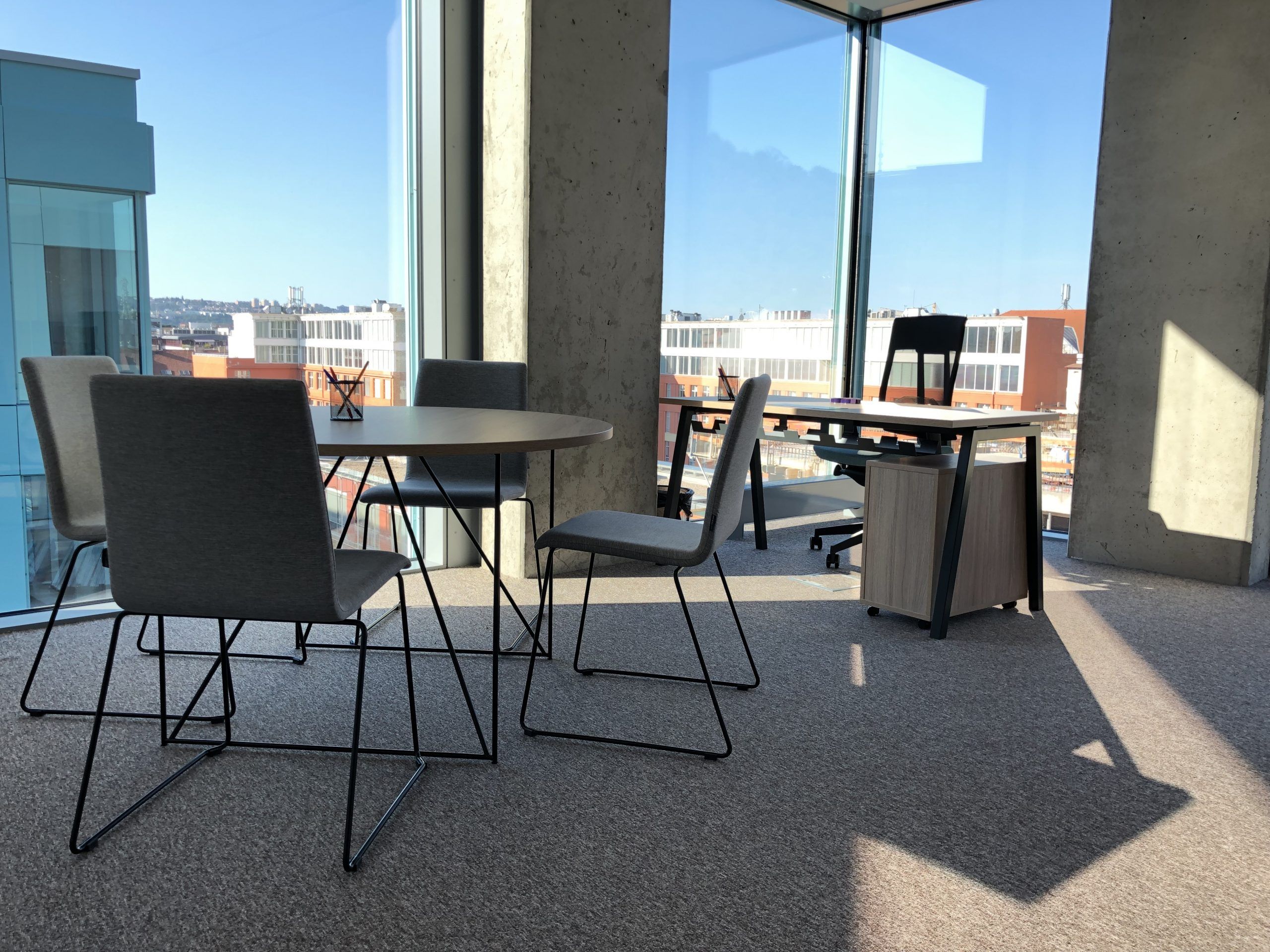 Praga Studios Building - Image 1