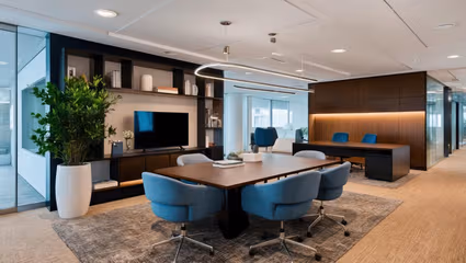 How to Choose Co-Working Spaces in Canada: A Guide For Pricing, Trends, and Market Growth