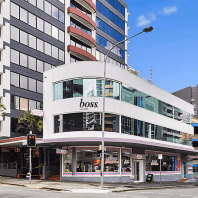 433 Upper Edward Street, Spring Hill Image 3