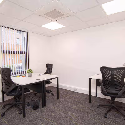 13-15 George Street, Buckinghamshire Image 7