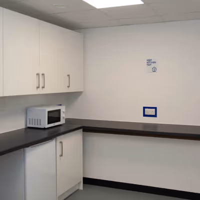 893 Great West Road, Isleworth Image 4