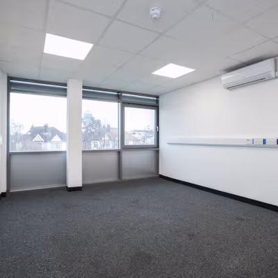 160 Bromley Road, Catford Image 2