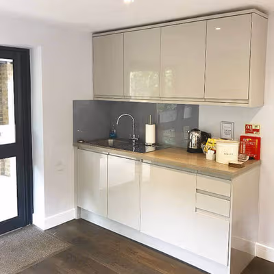 Esher High Street, Surrey Image 6