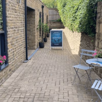 Esher High Street, Surrey Image 5