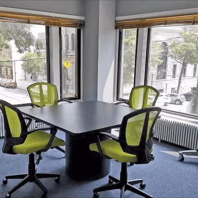 24 Veterans Sq, Media Image 2